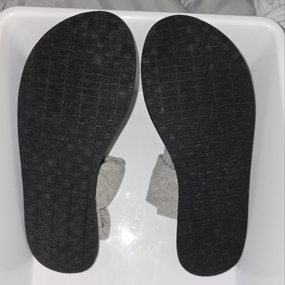 Sanük: Yoga Sling 2 Sandals, Gray, Size:10, EXCELLENT Condition, Cushioned Sole - Picture 7 of 15